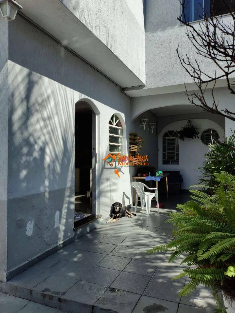 Imagem Sobrado com 3 dormitórios à venda, 167 m² por R$ 849.000,00 - Jardim Adriana - Guarulhos/SP