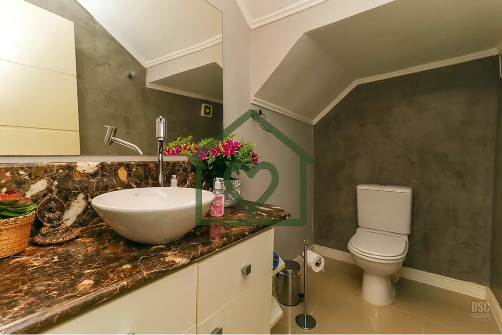 Imagem Casa impecável, a venda no Jardins do Prado, bairro Hípica. São 162,68m² privativos. 3 amplos do...