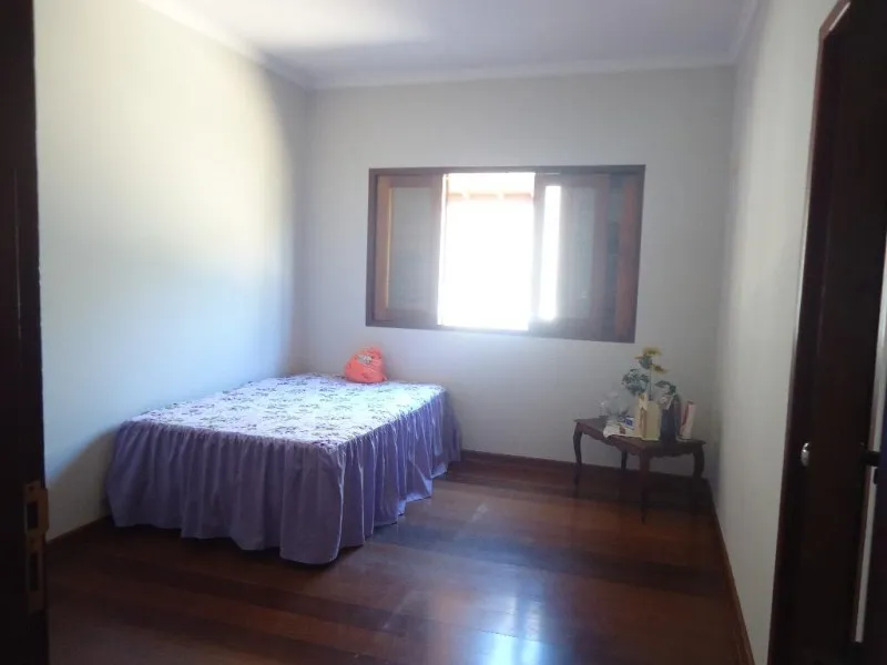 Imagem Imperdível oportunidade: Casa em condomínio à venda em Valinhos-SP, 4 quartos, 4 suítes, 2 salas, 5 banheiros, 4 vagas, 283m².