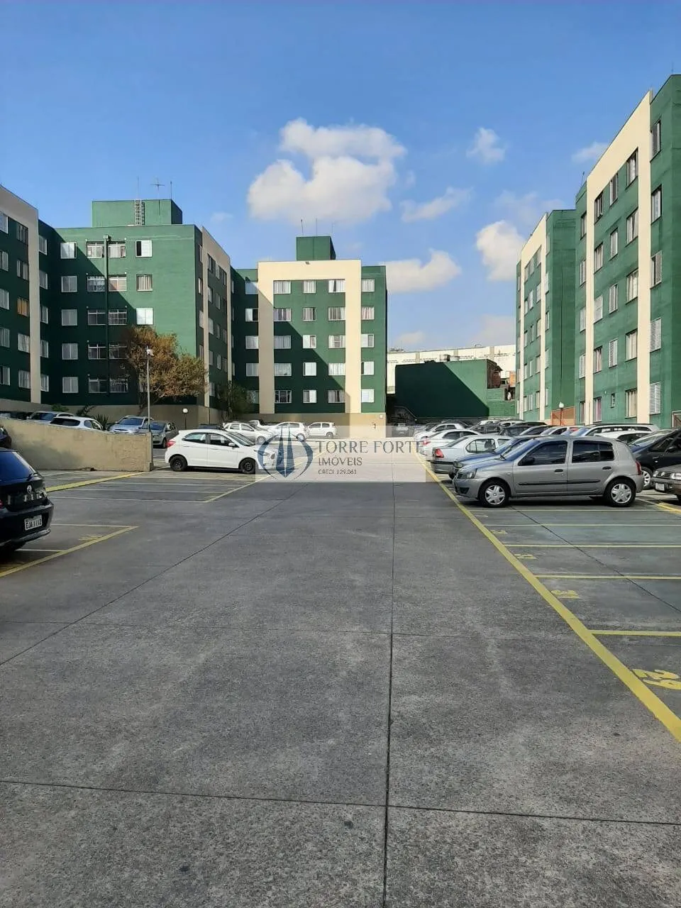 Imagem Apartamento com 2 dormitorios 1 vaga de garagem na Vila Silvia.