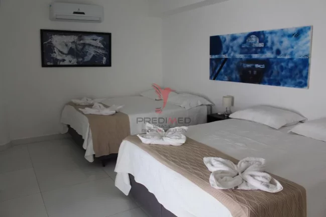 Imagem Magnífica Mansão com total 1359 mts2 em Tibau do Sul. Frente Mar. Com 5 Suites e Piscina