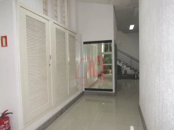 Imagem Aluga-se Sala comercial com 88 m² no bairro Santa Cecília - Porto Alegre/RS