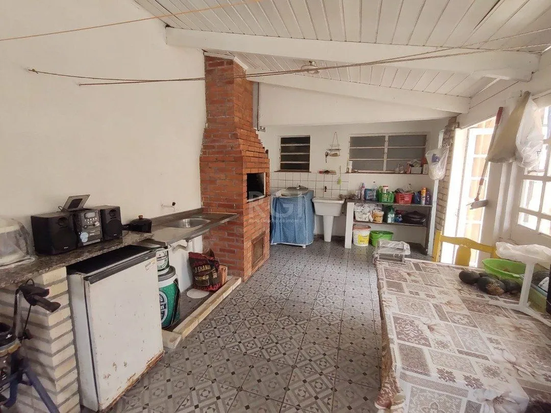 Imagem Casa para Venda - 200m², 4 dormitórios, sendo 1 suites, 3 vagas - Ipanema