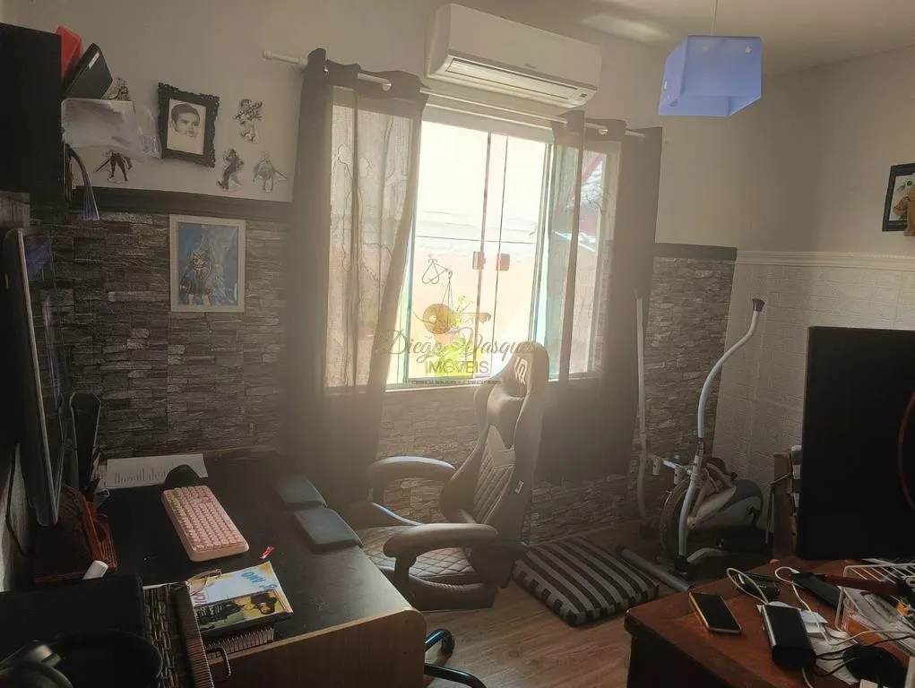 Imagem Casa em Condomínio para Venda em Maricá / RJ no bairro Parque Nanci