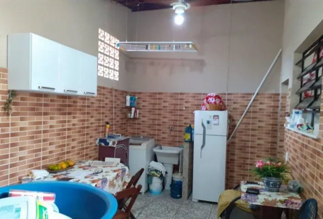 Imagem Casa com 2 Quartos à Venda, 81 m² em Campo Grande - Rio de Janeiro