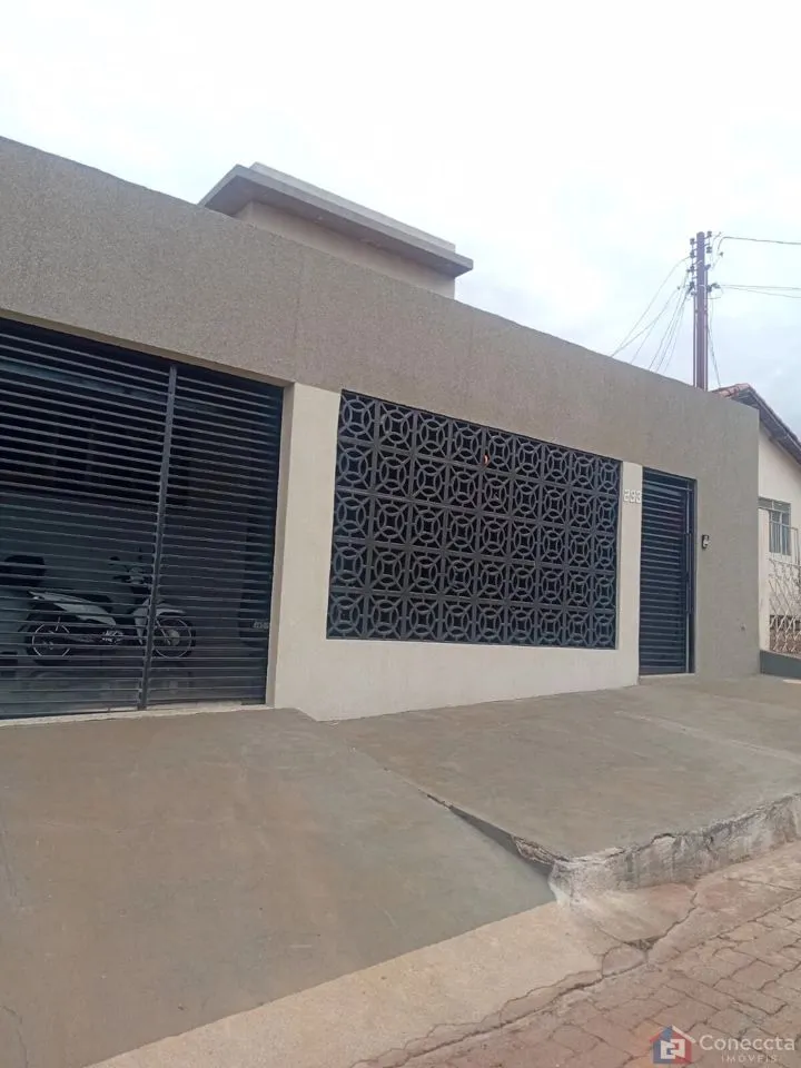 Foto do imóvel Casa à venda, 121 m² por R$ 480.000,00 - Novo Horizonte - Patos de Minas/MG