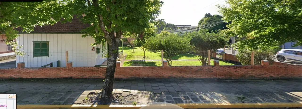 EXCELENTE OPORTUNIDADE PARA INVESTIR NOO CENTRO DE CANELA-RS