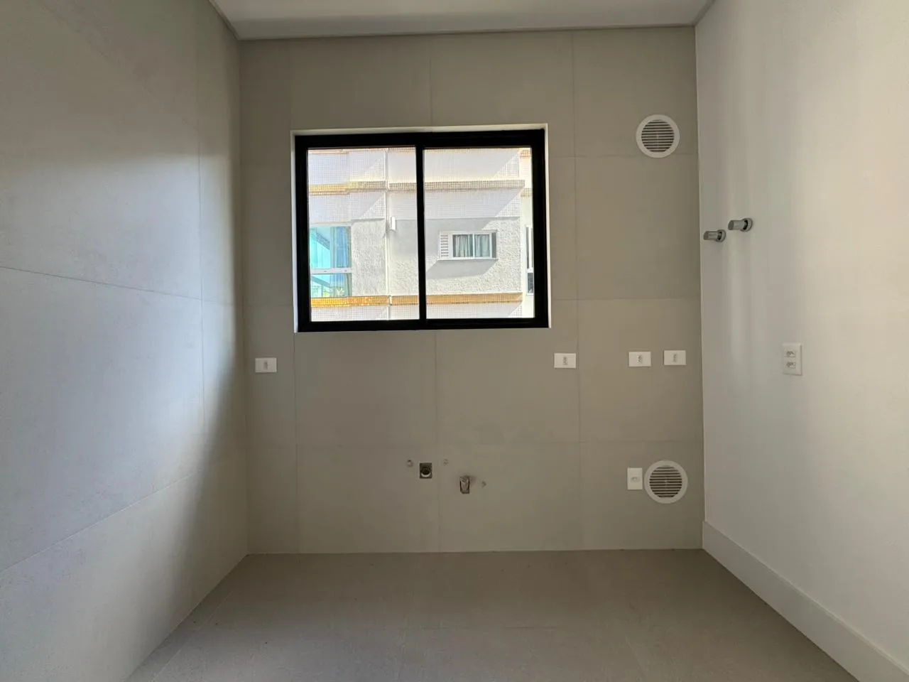 Imagem Apartamento à venda com 124m2 por R$ 1.850.000,00