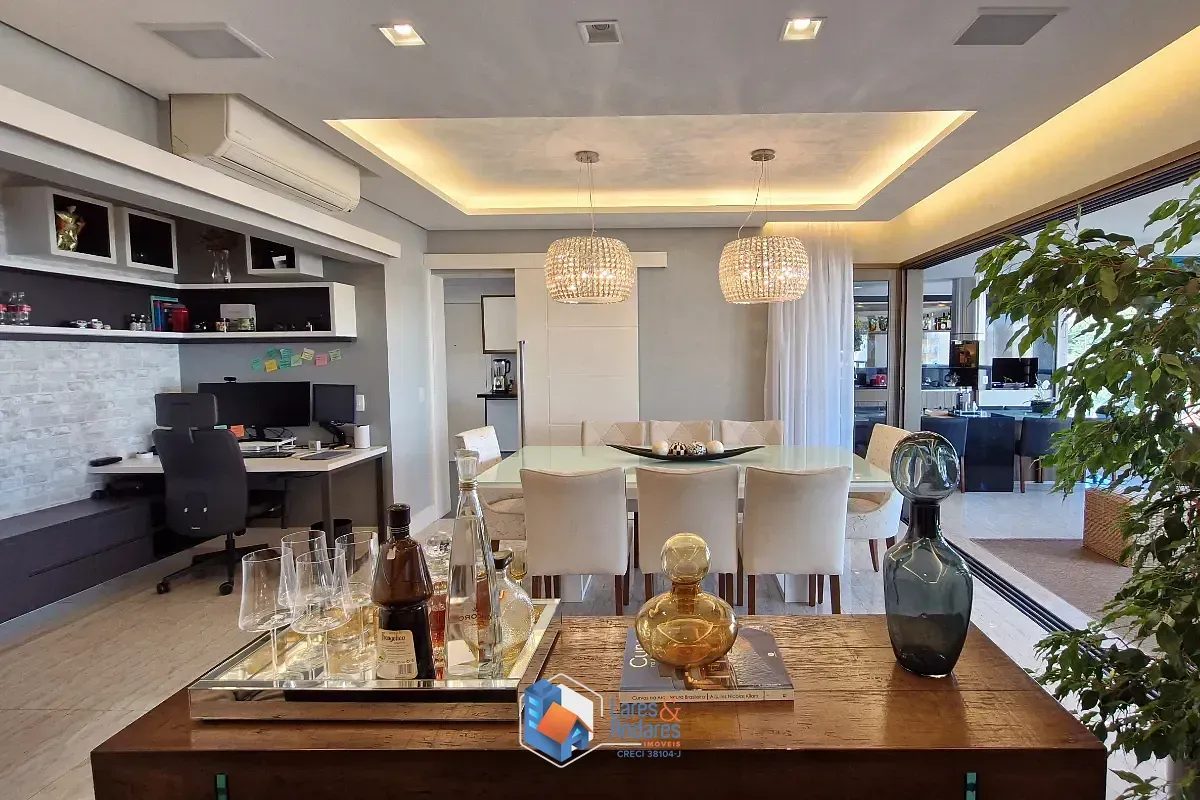 Imagem Apartamento para venda em Santana com 3 quartos, sendo 3 suítes, 240m²