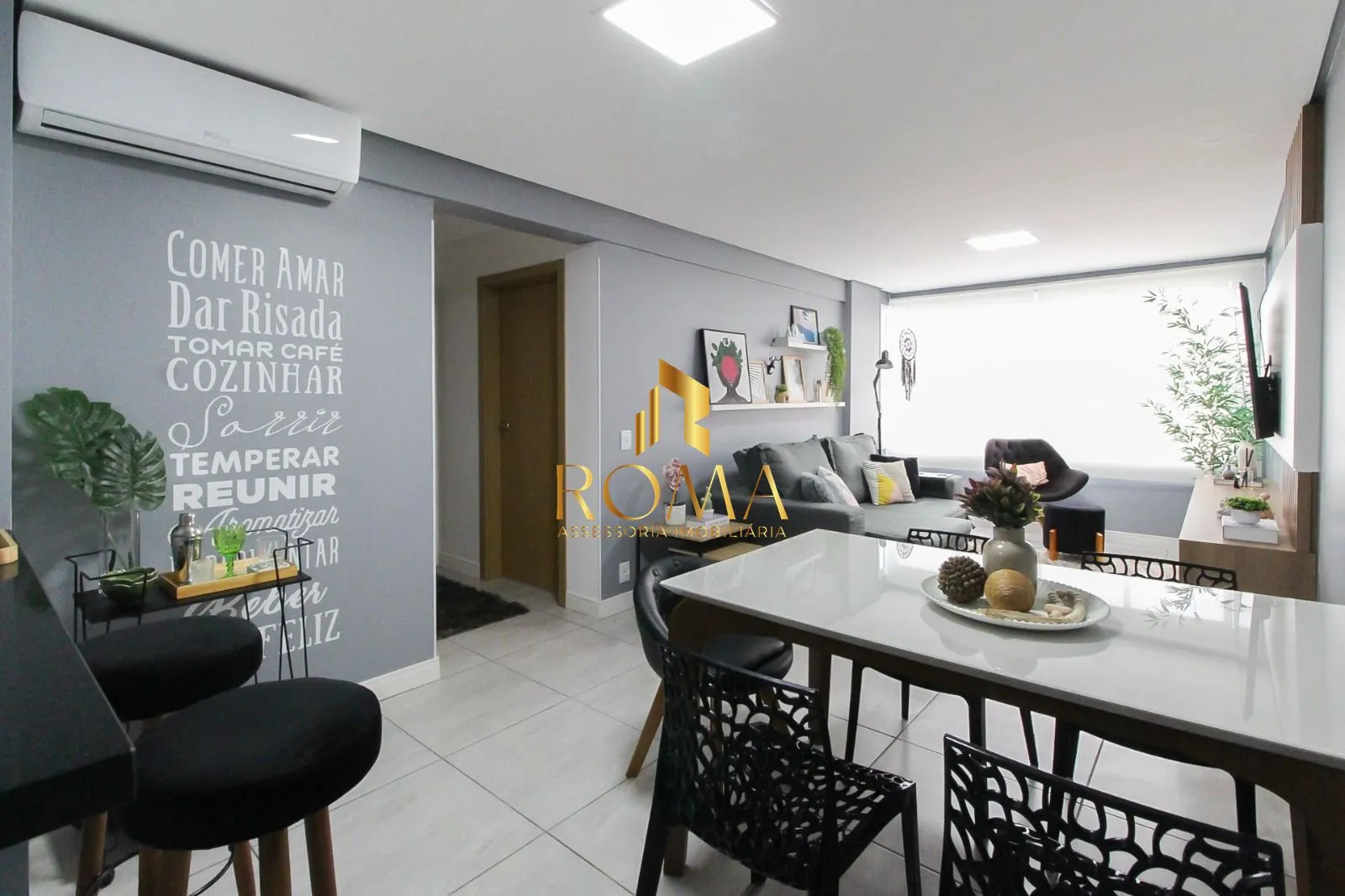 Imagem Apartamento com 2 dormitórios no bairro Zona Nova em CAPÃO DA CANOA- RS.