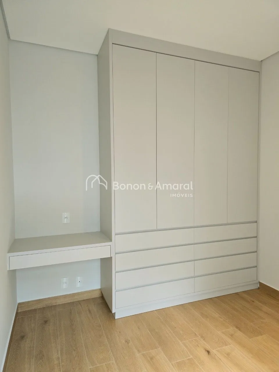 Imagem Casa à venda com 3 quartos ( 3 suítes + escritório) no Condomínio Santorini, Parqur Brasil 500, Paulínia