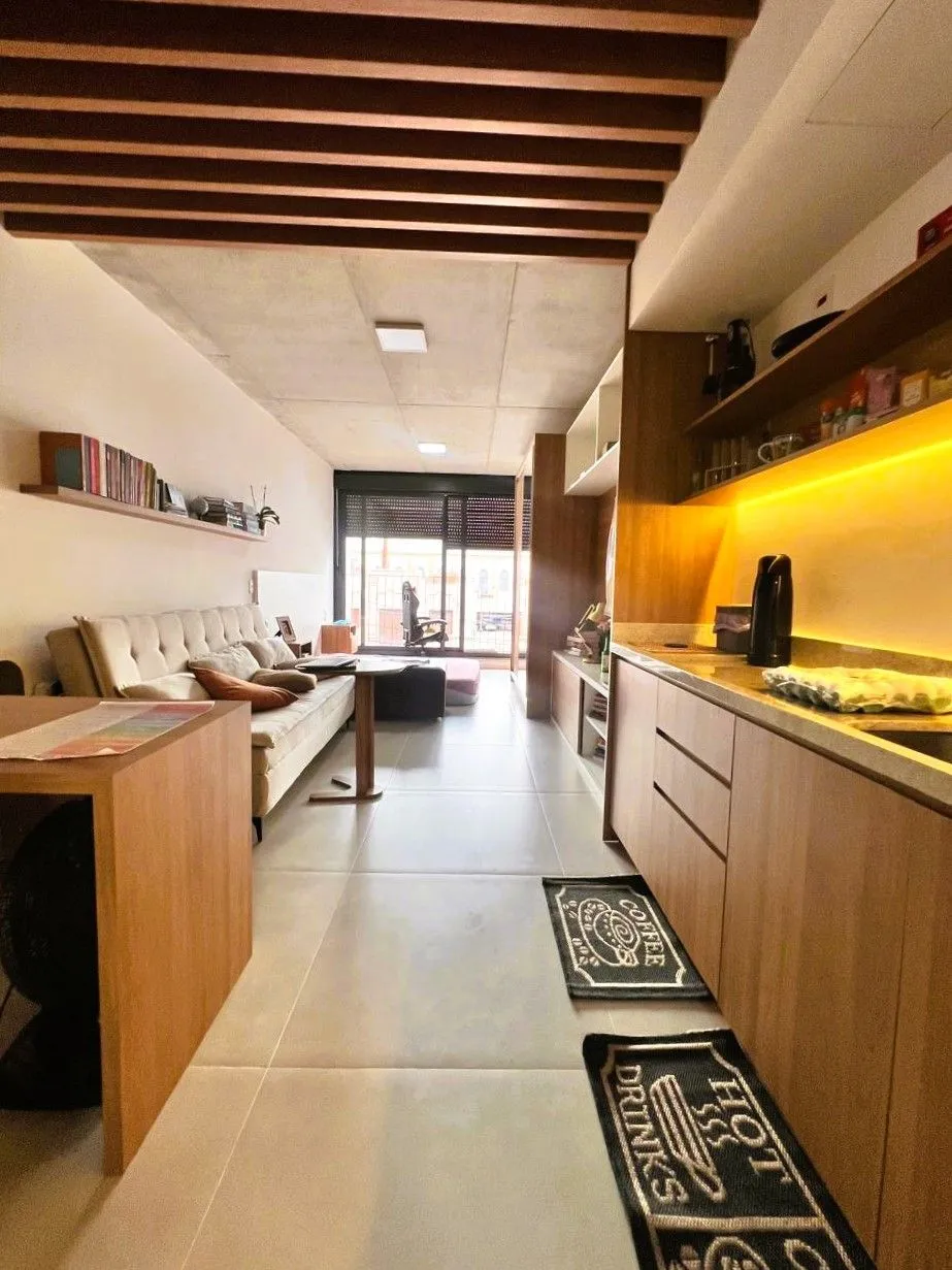 Imagem STUDIO SEMIMOBILIADO NA AV. VENÂNCIO AIRES PRÓXIMO AO HPS, UFRGS, HOSP. CLINICAS, COLÉGIO MILITAR!