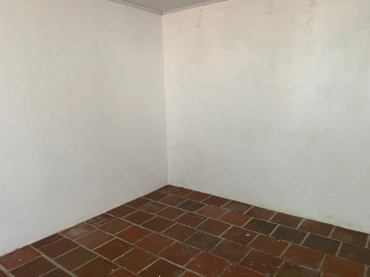 Imagem Casa de 2 dormitórios no bairro Santa Tereza