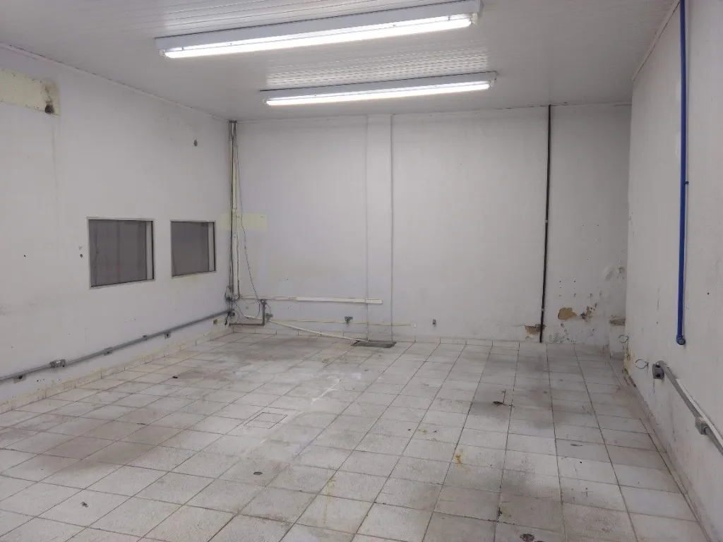 Imagem Locação de Galpão Industrial de 1.000m² em São Caetano do Sul - São José: Oportunidade Imperdível!