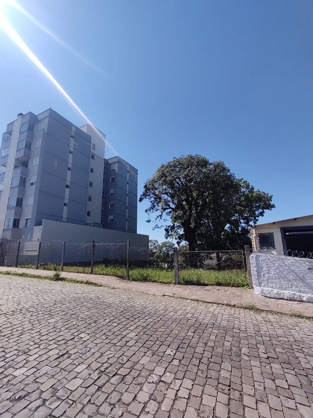 Imagem Terreno à venda em Caxias do Sul, Presidente Vargas, 728.16m2