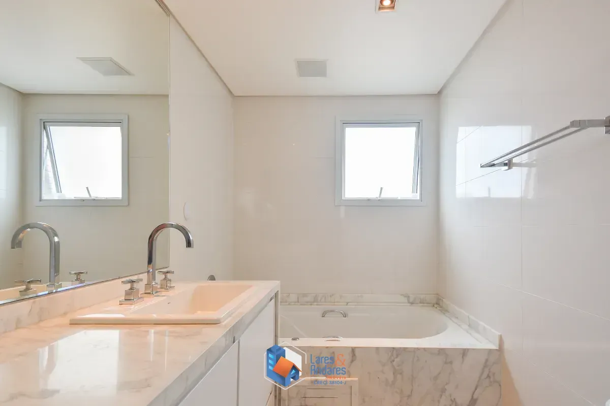 Imagem Apartamento para venda em Saúde com 3 quartos, sendo 3 suítes, 205m²