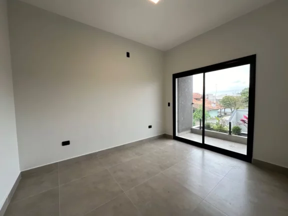 Imagem SOBRADO COM PISCINA, 3 QUARTOS SENDO 1 SUÍTE COM CLOSET, ITAPEMA DO NORTE