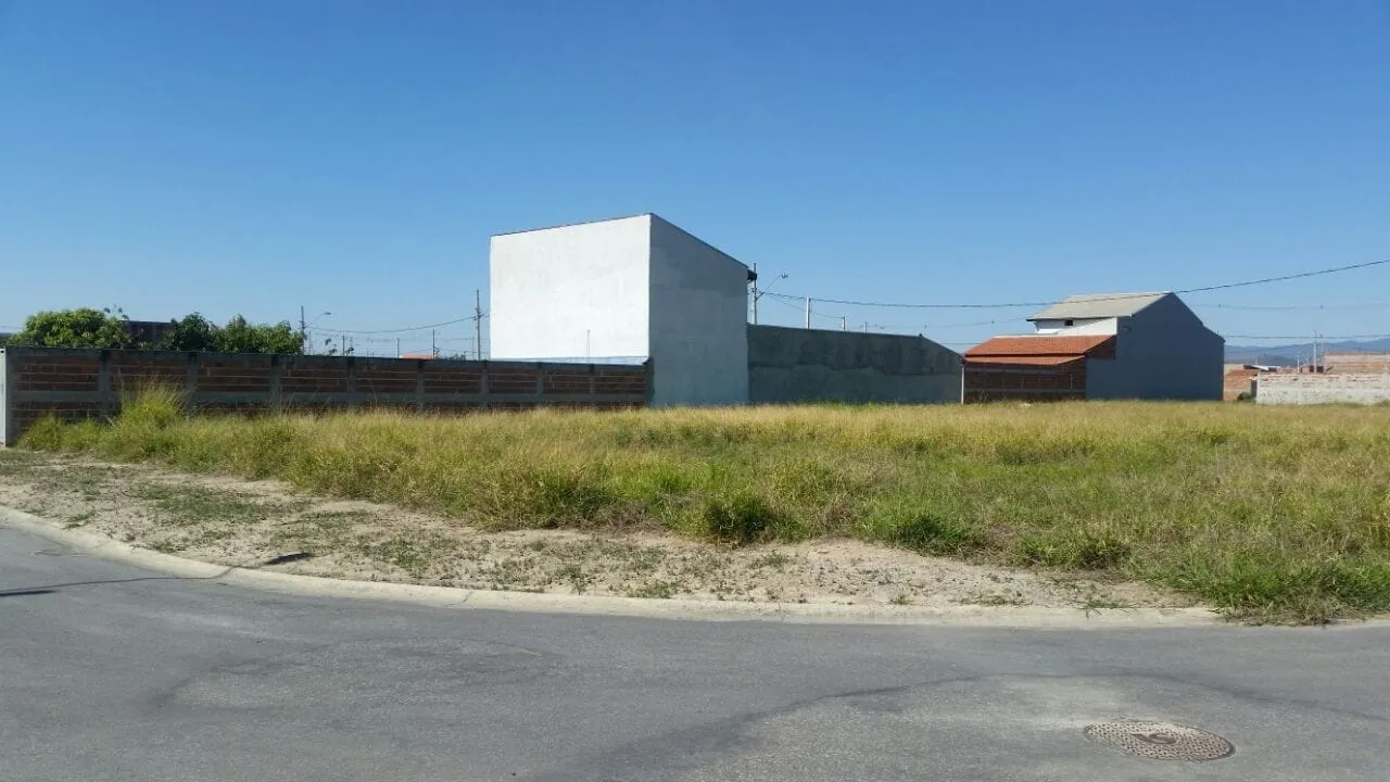 Imagem Terreno à venda 250M², Moreira César, Pindamonhangaba - SP