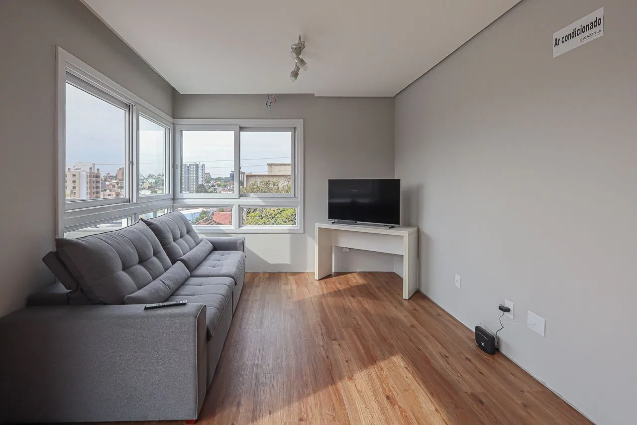 Imagem Garden Novo e Semi Mobiliado com Móveis Planejados | 3 Quartos | 2 Banheiros sendo 1 Suíte | Vaga Dupla Coberta | Jardim Itu - Porto Alegre