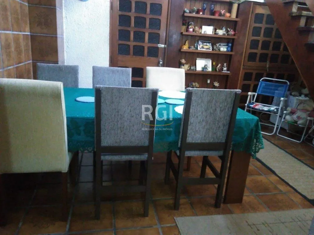 Imagem Casa para Venda - 340m², 4 dormitórios, sendo 2 suites, 3 vagas - Jardim Lindóia