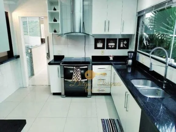 Imagem Casa em Condomínio para Venda em Teresópolis / RJ no bairro Quebra Frascos