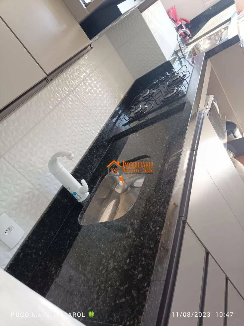 Imagem Apartamento com 2 dormitórios à venda, 36 m² por R$ 325.000,00 - Vila das Bandeiras - Guarulhos/SP