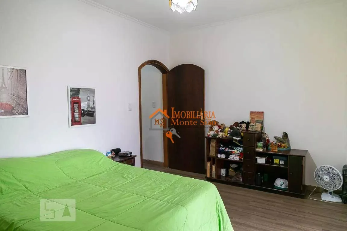 Imagem Sobrado com 4 dormitórios à venda, 250 m² por R$ 742.000,00 - Gopoúva - Guarulhos/SP