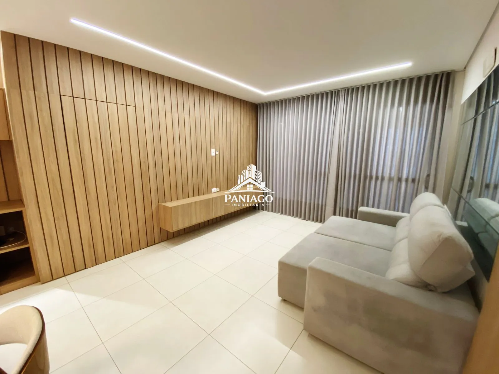 Imagem Apartamento 3 quartos, semi mobiliado, 3 vagas, condomínio Essenza, Cuiabá-MT