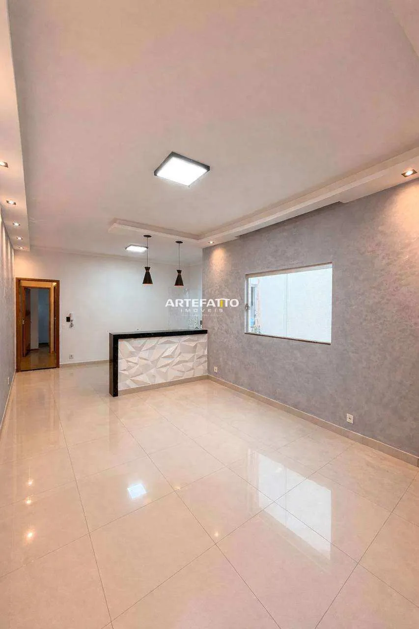 Foto do imóvel Casa à venda em Franca, Vila Scarabucci, com 2 quartos, 88m2