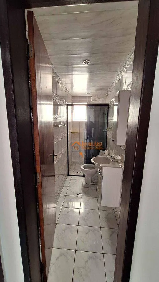 Imagem Apartamento com 2 dormitórios à venda, 50 m² por R$ 240.000,00 - Centro - Guarulhos/SP