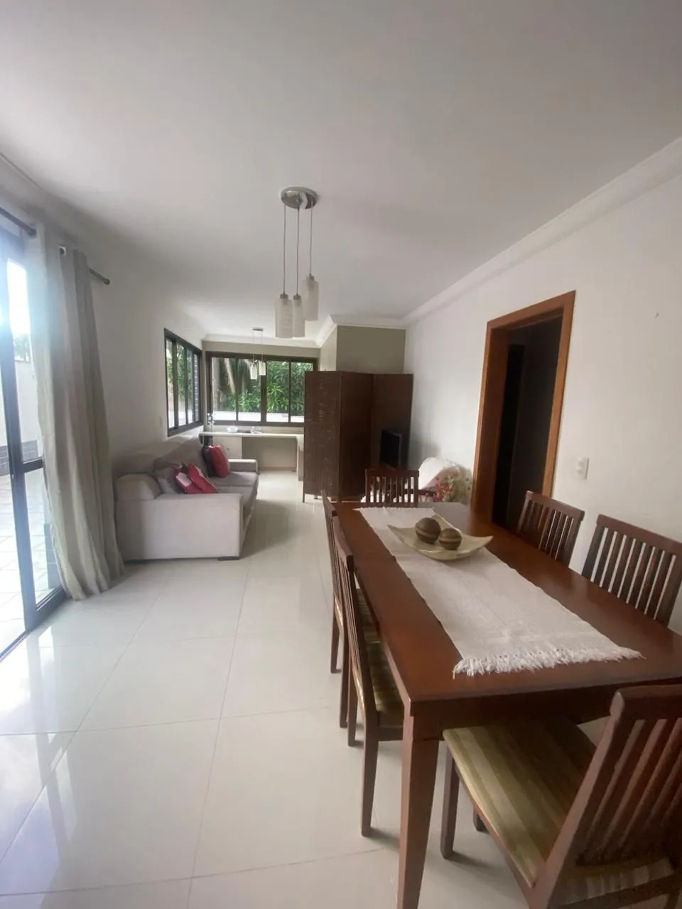 Apartamento Guardem com 2 dormitórios no bairro Jardim Botânico.