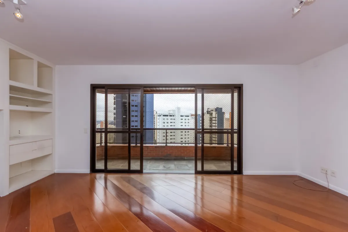 Imagem Apartamento para venda em Vila Andrade com 3 quartos, sendo 1 suíte, 213m2