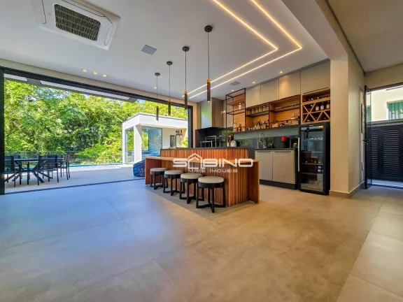 Imagem Belíssima casa à venda com 5 dormitórios 5 Suítes 377m² de área útil - Riviera de São Lourenço - Bertioga SP