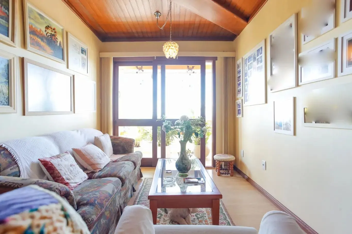 Imagem Casa com 3 dormitórios no Bairro Tristeza, em Porto Alegre