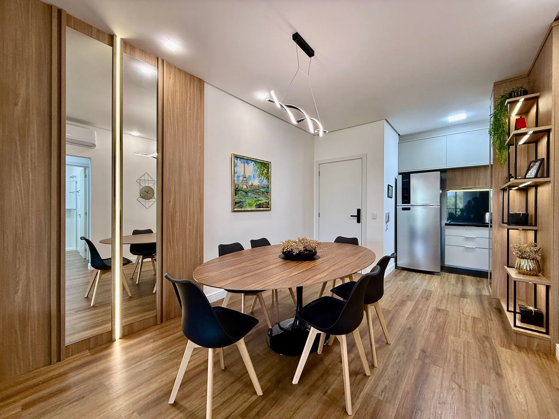 Imagem Apartamento à venda em Gramado, Carniel, com 2 quartos, 74.41m2
