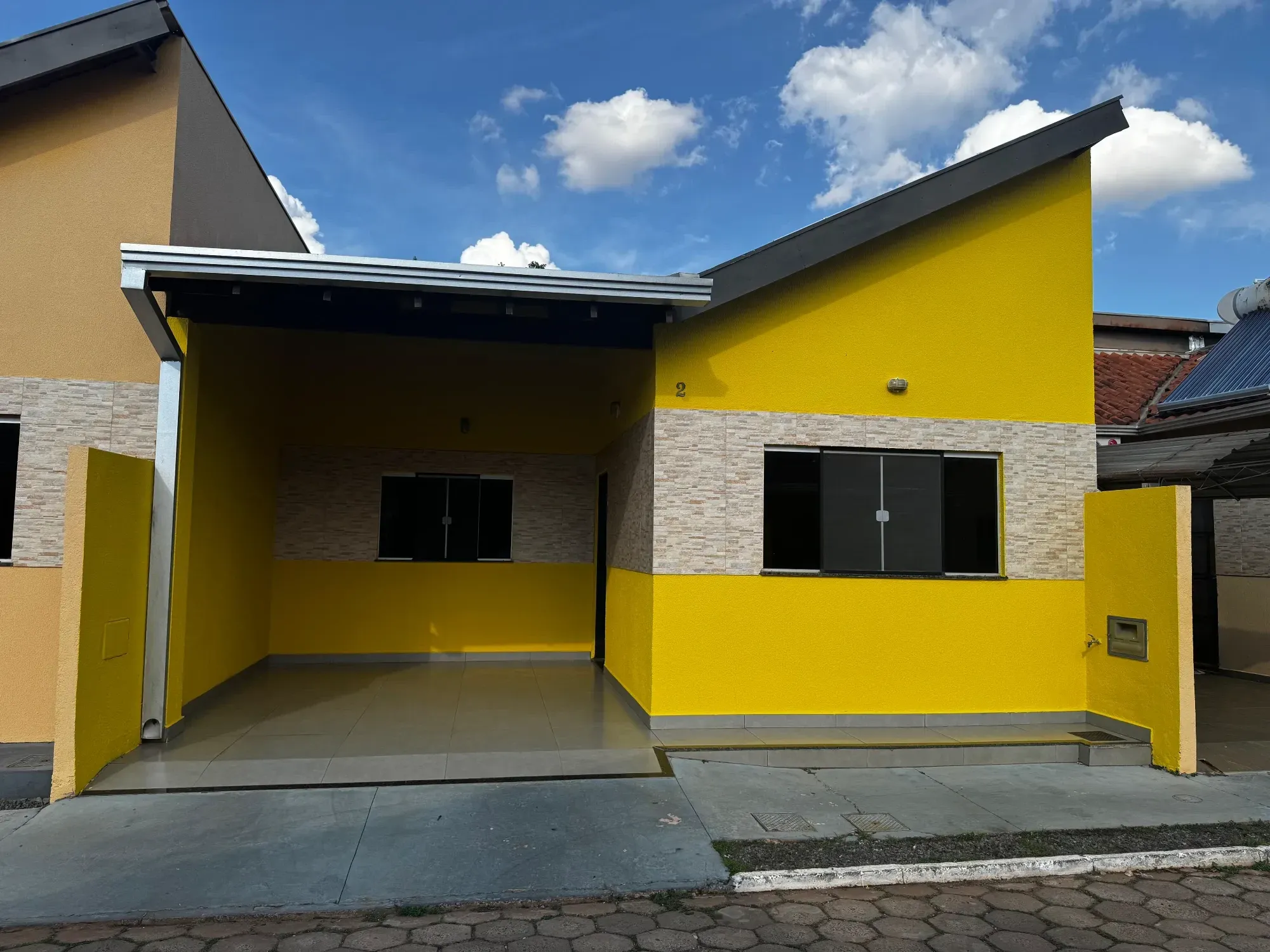 Foto do imóvel Casa com 2 Quartos à Venda, 138 m² em Coophamat - Campo Grande