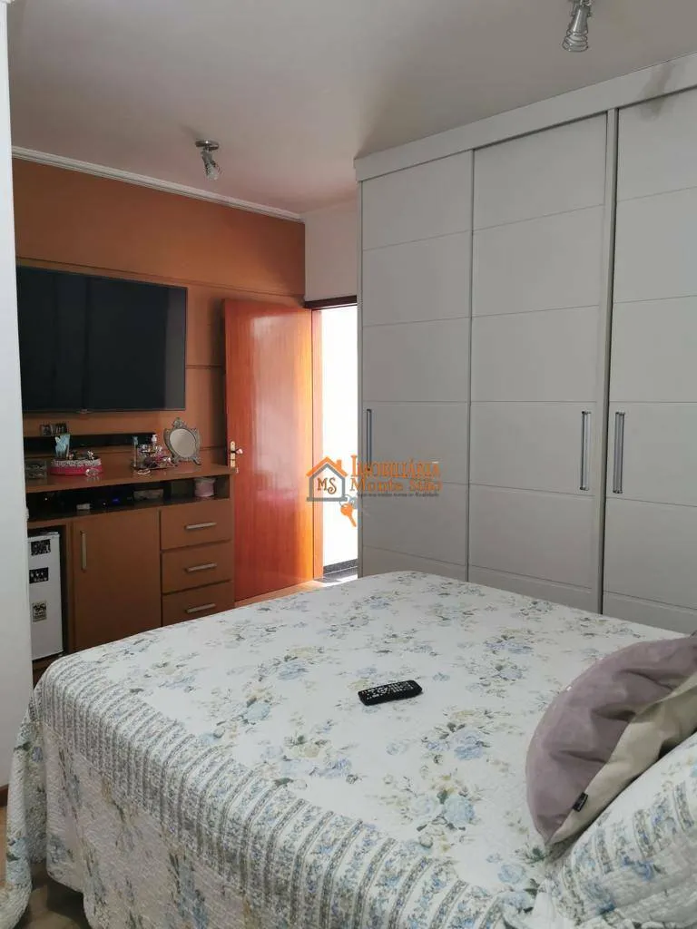 Imagem Sobrado com 4 dormitórios à venda, 220 m² por R$ 1.331.000,00 - Vila Galvão - Guarulhos/SP