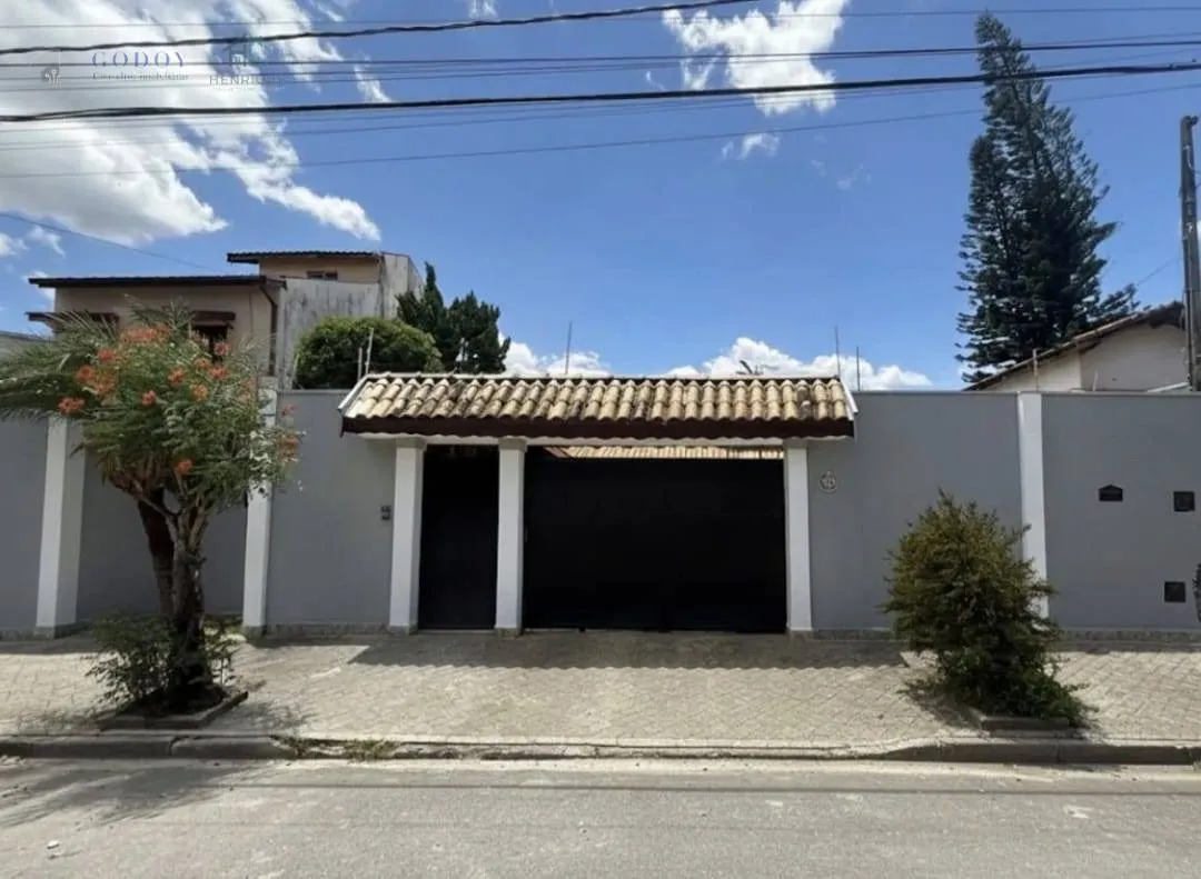 Imagem Casa térrea com Piscina, Área Gourmet e Excelente Espaço Externo