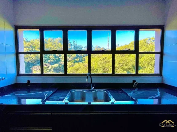 Imagem Apartamento à venda de 214m2 com 4 quartos sendo 2 suítes com 2 vagas em Jundiaí - SP