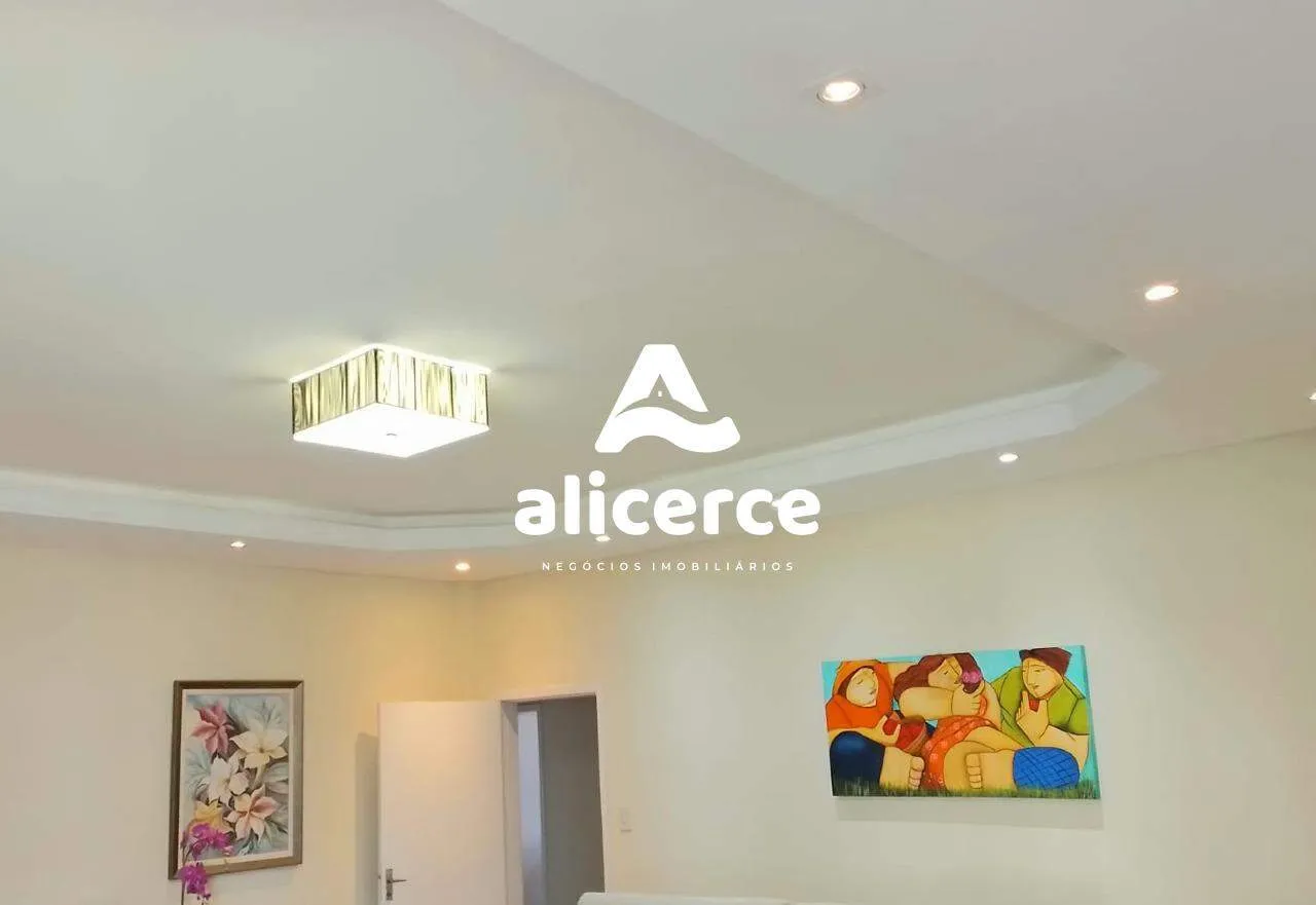 Imagem Amplo apartamento de 3 dormitórios no Coração do Estreito