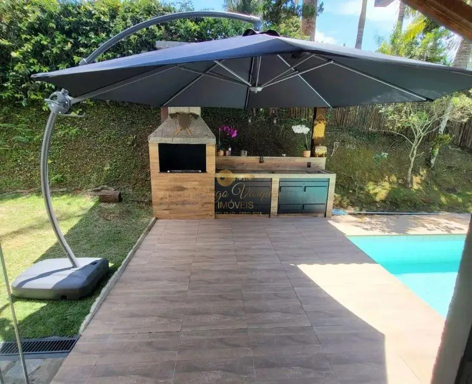 Imagem Casa em Condomínio para Venda em Teresópolis / RJ no bairro Green Valley