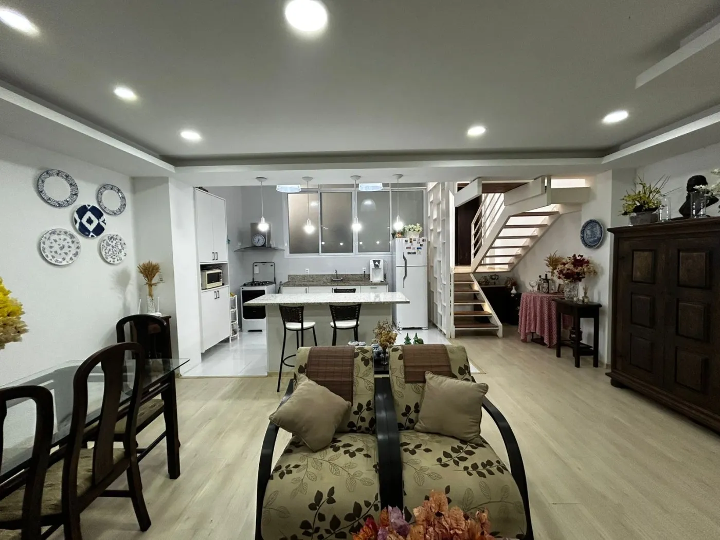 Imagem Apartamento para Venda em Petrópolis / RJ no bairro Nogueira