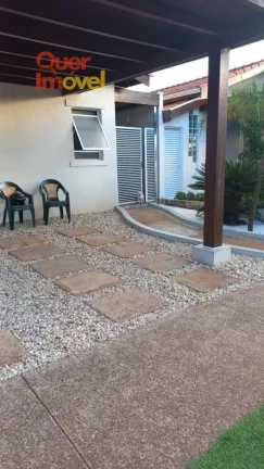 Imagem Casa em Condomínio à venda em Ribeirão Preto-SP, Jardim Ouro Branco: 3 quartos, 1 suíte, 2 salas, 2 banheiros, 2 vagas de garagem, 170m². Conheça o Condomínio Residencial Ouro Verde com a Quer Imóvel Negócios Imobiliários!