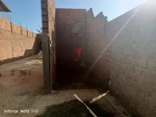 Imagem TERRENO COM CONSTRUÇÃO PARA BARRACÃO