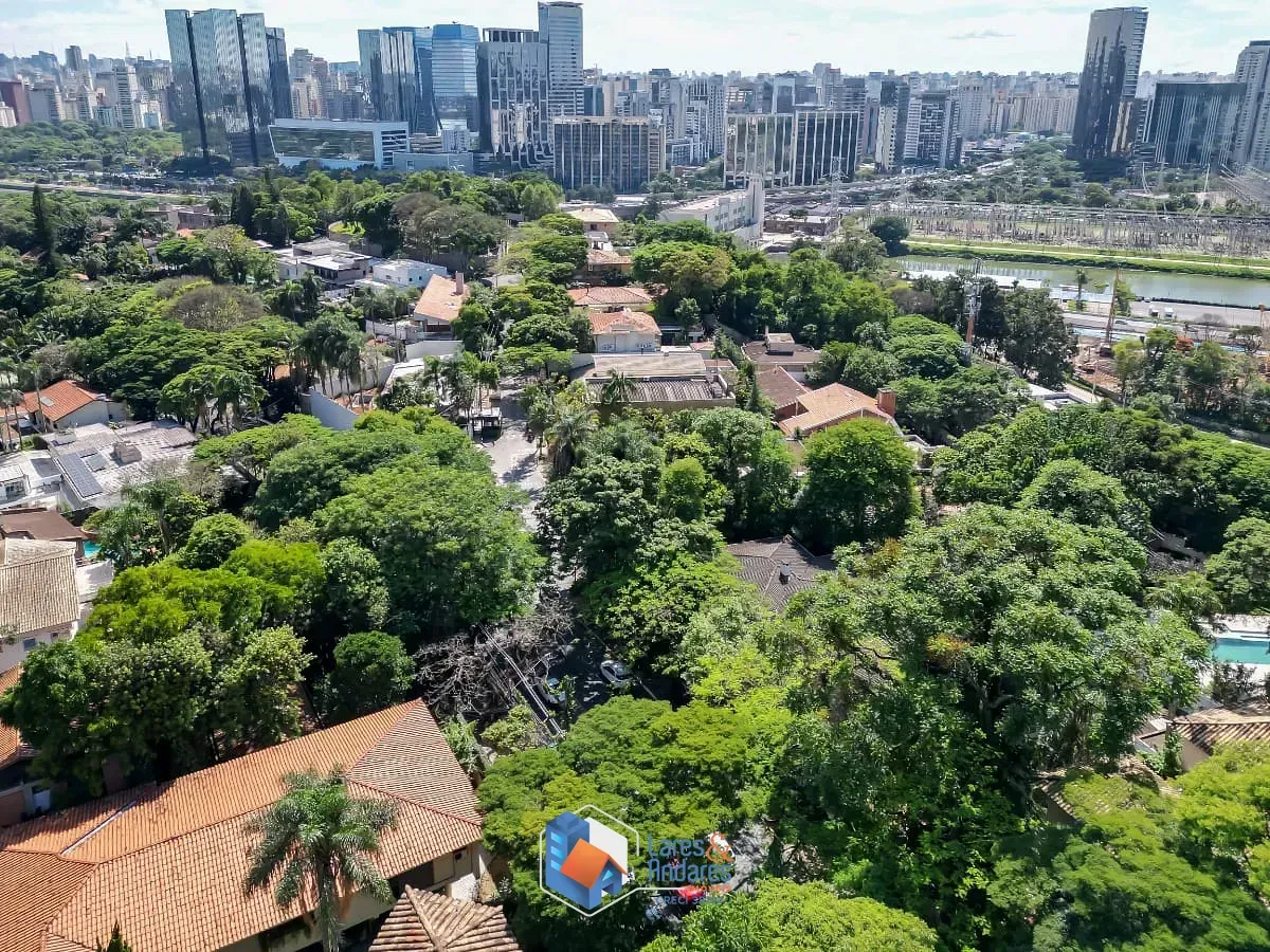 Imagem Casa para venda em Cidade Jardim com 4 quartos, sendo 1 suíte, 490m²