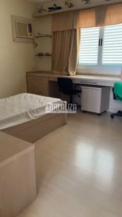 Imagem Casa à venda no bairro Santa Maria, Uberaba - 5 dormitórios, piscina e sauna
