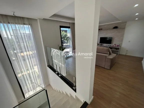 Imagem Lindo sobrado com 200m² de construção em terreno de 200m².
São 3 dormitórios, todos suítes, g...