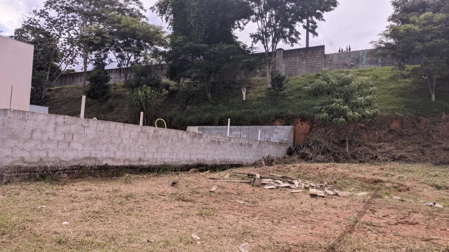 Foto do imóvel Terreno em condomínio à Venda, Parque São Domingos, Pindamonhangaba, SP
