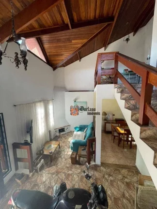 Imagem Sobrado com 3 dormitórios à venda, 178 m² por R$ 540.000,00 - Estância Balneária Belmira Novaes - Peruíbe/SP