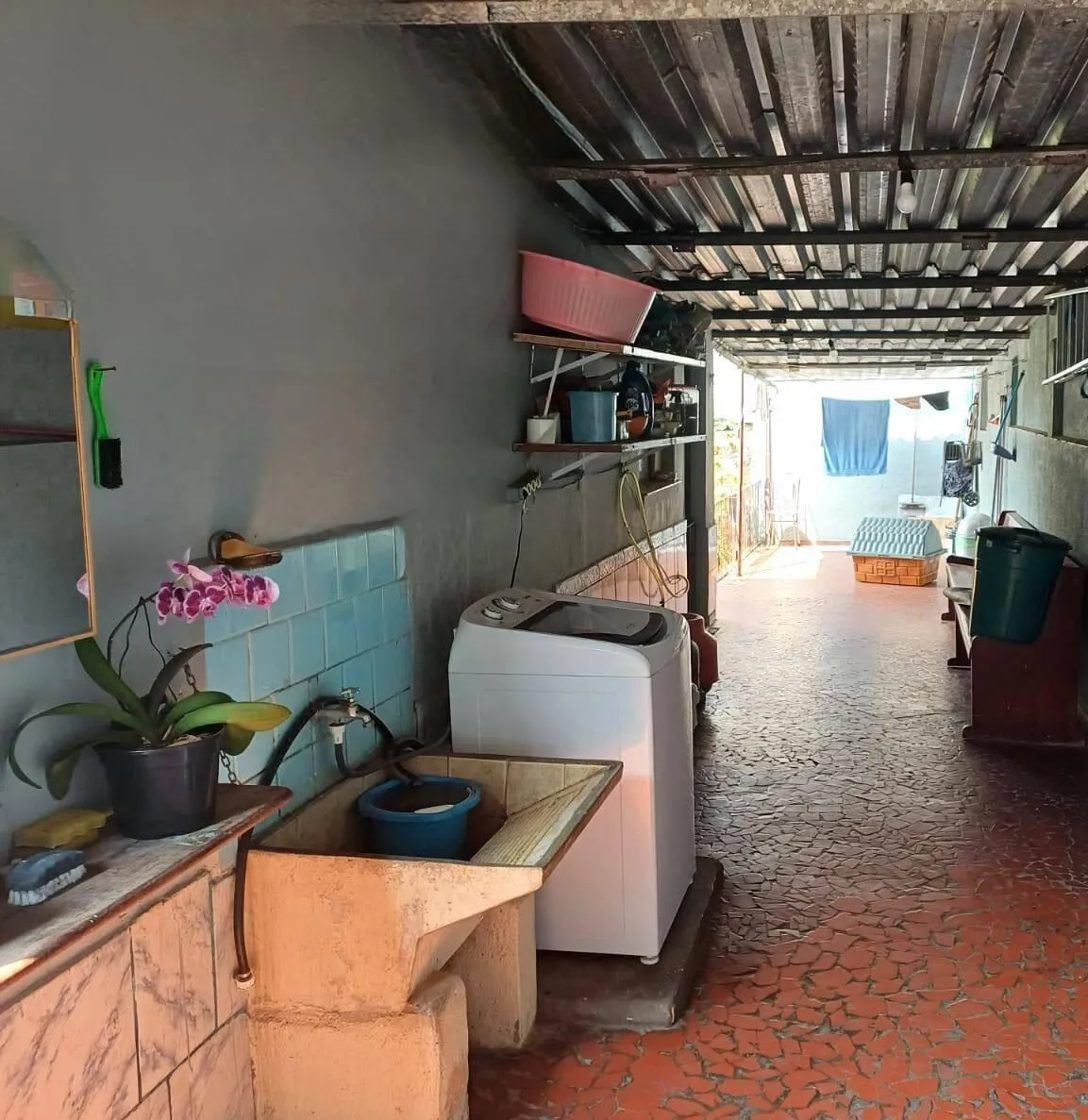 Imagem VENDO IMÓVEL RESIDENCIAL/COMERCIAL NO BAIRRO CAPÃO REDONDO!